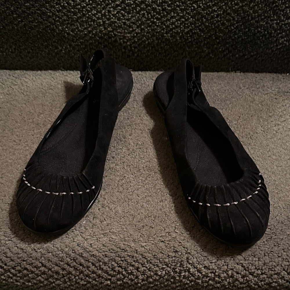 AEROSOLES Black Heel-Strap Shoes